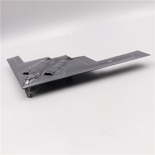 FLOZ U.S. B-2A stealth bomber Spirit of Louisiana 1088 1/200 Pre-builded Model