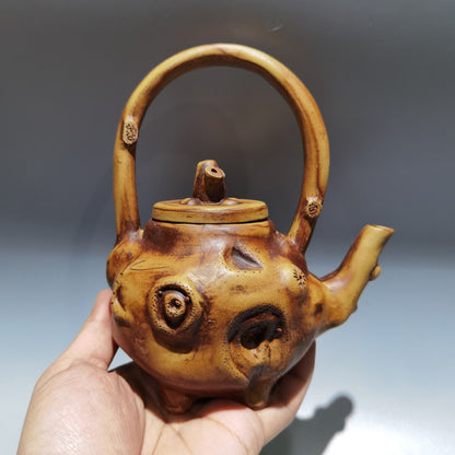 Chinese Yixing Zisha Clay Handmade Exquisite Teapot（供春提梁 底款：供春）