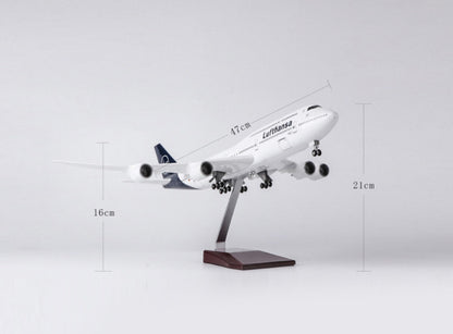 47CM 1:160 Lufthansa BOEING 747-8 Plane Landing Gears Resin Aircraft Model
