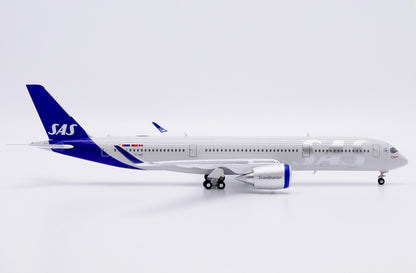 1:400 JC Wings SAS Airbus A350-900XWB Passenger Airplane Diecast Aircraft Model