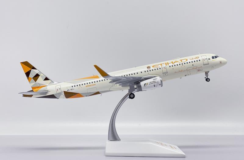 1:200 JC Wings ETHAD AIRBUS A321 Passenger Airplane Diecast Aircraft Model