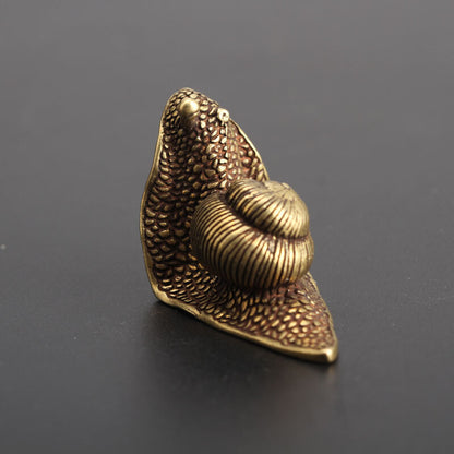 Chinese old Antique Collectible Bronze snail Tea spoon Pendants statue