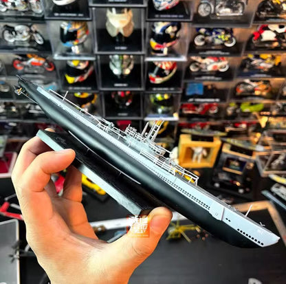1/350 American Archer Fish Submarine Model