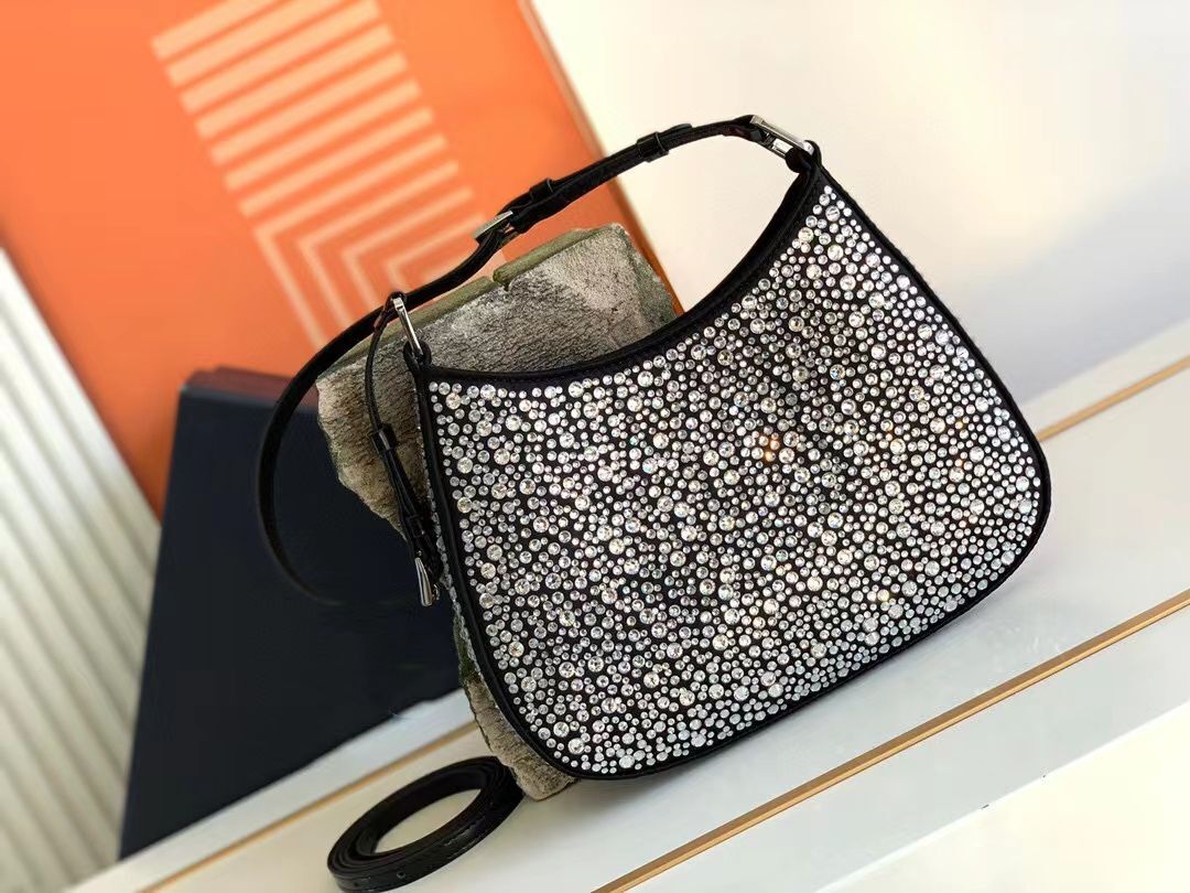 Messenger Bag Shoulder Purse Wallet Luxury Underarm Bag Diamond Handbag Silk 1PC