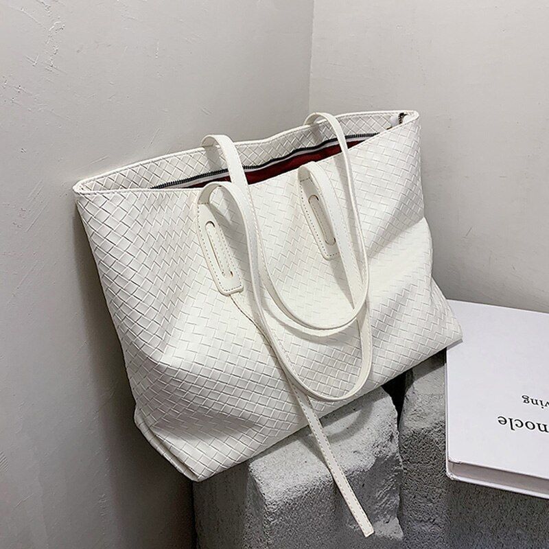 Woven Shoulder Bag Large Tote Bag Luxury Handbag Fashion Underarm Bag Polyester