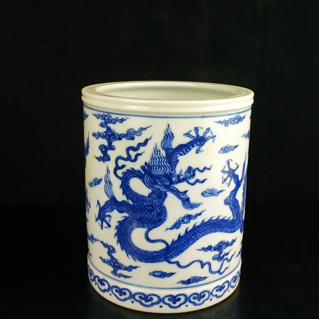 Chinese Blue&white Porcelain Handpainted Dragon Pattern Brush Pot
