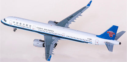1:400 NG Model CHINA SOUTHERN AIRBUS A321neo Passenger Airplane Diecast Model
