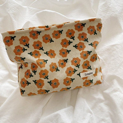 Travel Cosmetic Toiletry Purse Wash Bag Makeup Bag Retro Flowers 25*18*5 CM 1 PC