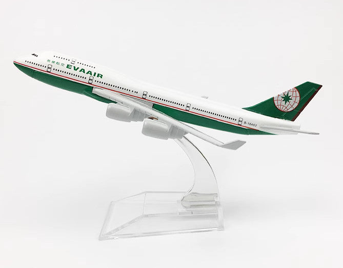 16cm EVA AIR BOEING 747-400 Passenger Airplane Diecast Aircraft Plane Model
