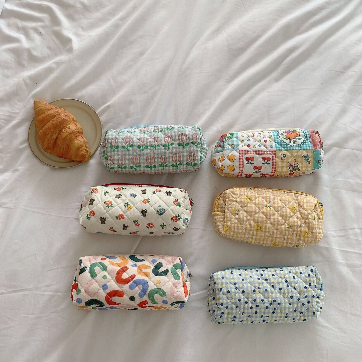 Floral Travel Cosmetic Lipstick Storage Bag Makeup Handbags Wallet Pencil Case