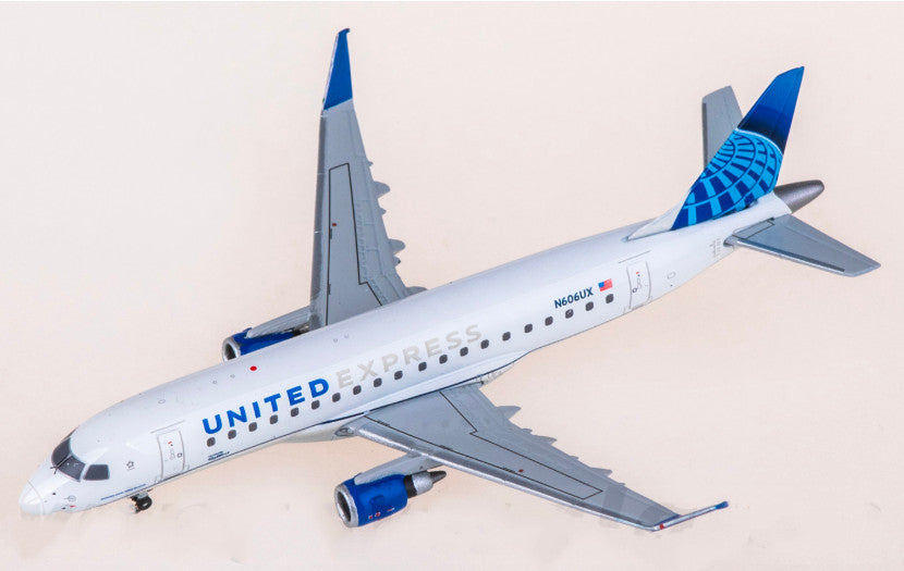 1:400 Geminijets United Airlines Embraer ERJ-175 N606UX Airplane Diecast Model