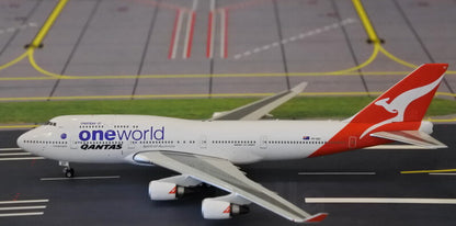 Phoenix QANTAS B747-400 ONE World VH-OEF 1/400 diecast plane model aircraft