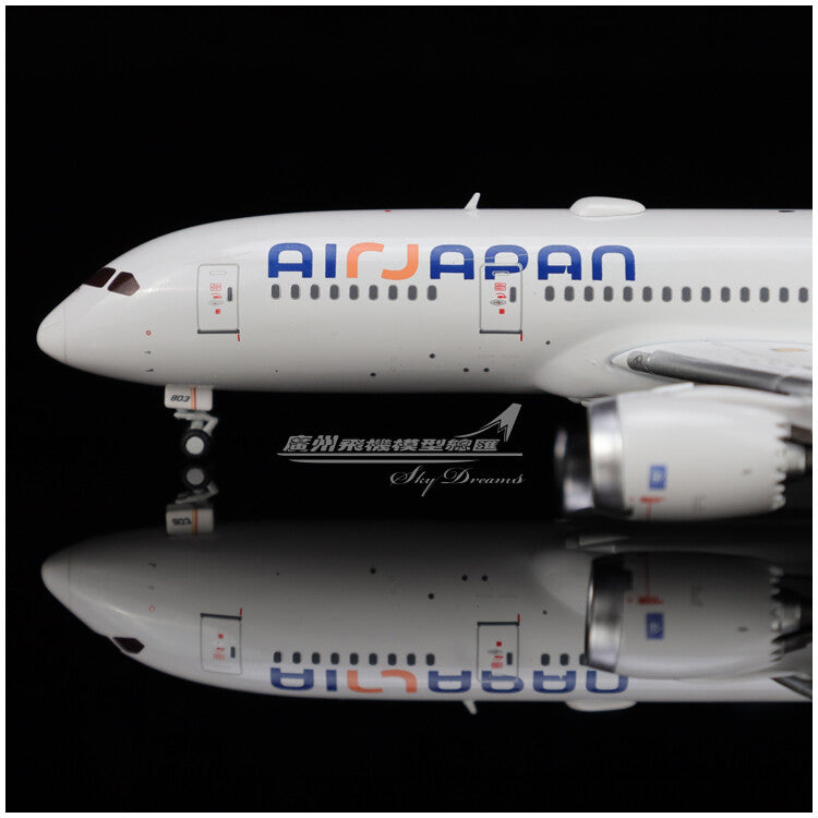 1:400 JC Wings AIR JAPAN BOEING 787-8 Passenger Airplane Diecast Aircraft Model