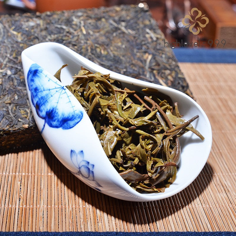 250g Raw Pu'er Yunnan Laobanzhang Compressed Square Tea Brick
