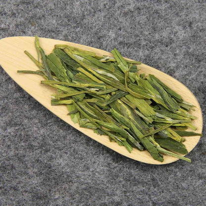 Chinese Green Tea Dragon Well New Spring Organic Tea Longjing