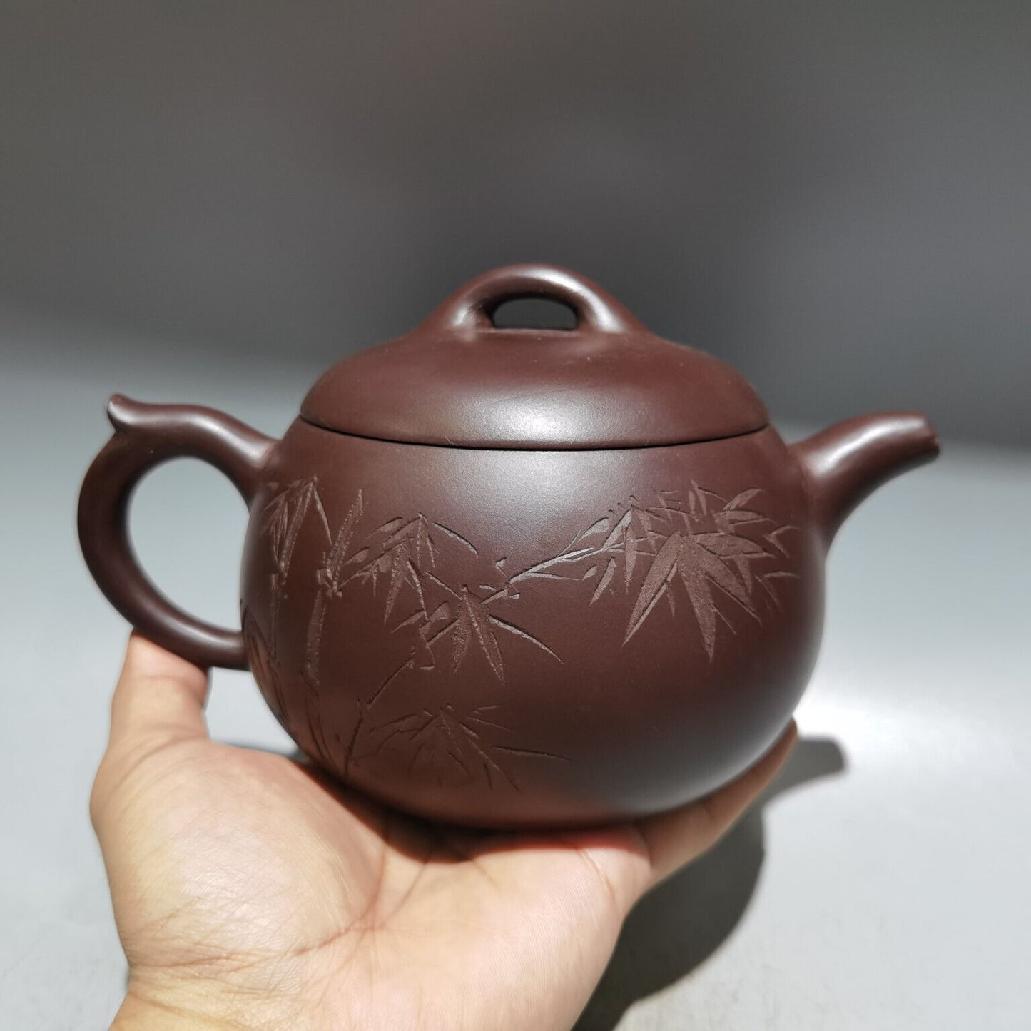 Chinese Yixing Zisha Clay Handmade Exquisite Teapot（汉瓦壶 低款：顾景舟）