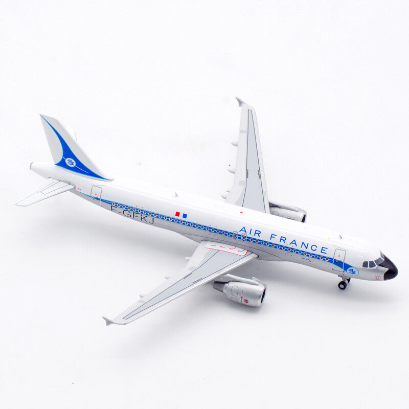 1:400 Aviation AIR FRANCE AIRBUS A320-200 Passenger Aircraft Diecast Plane Model