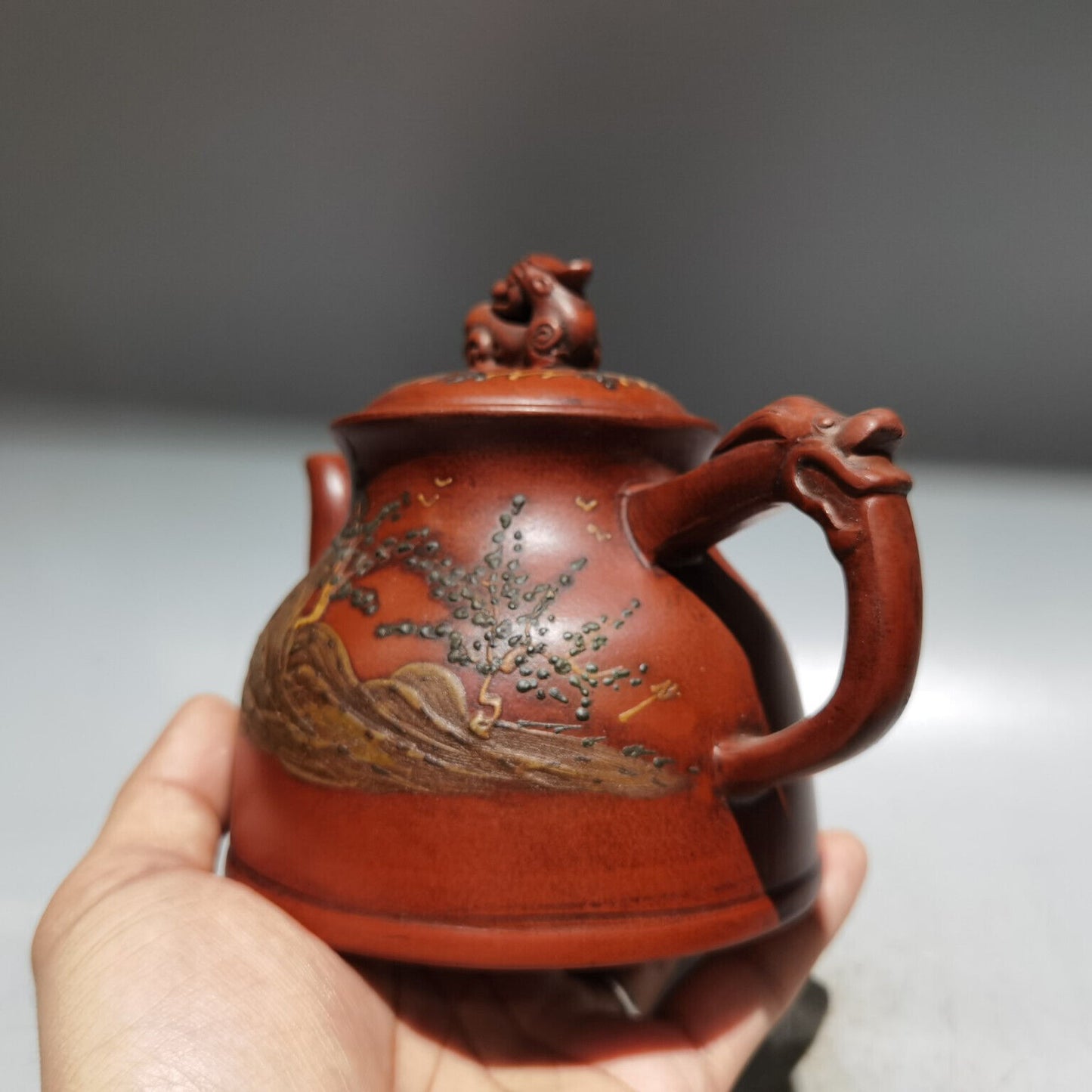 Chinese Yixing Zisha Clay Handmade Exquisite Teapot（泥绘壶 底款：陈信卿）