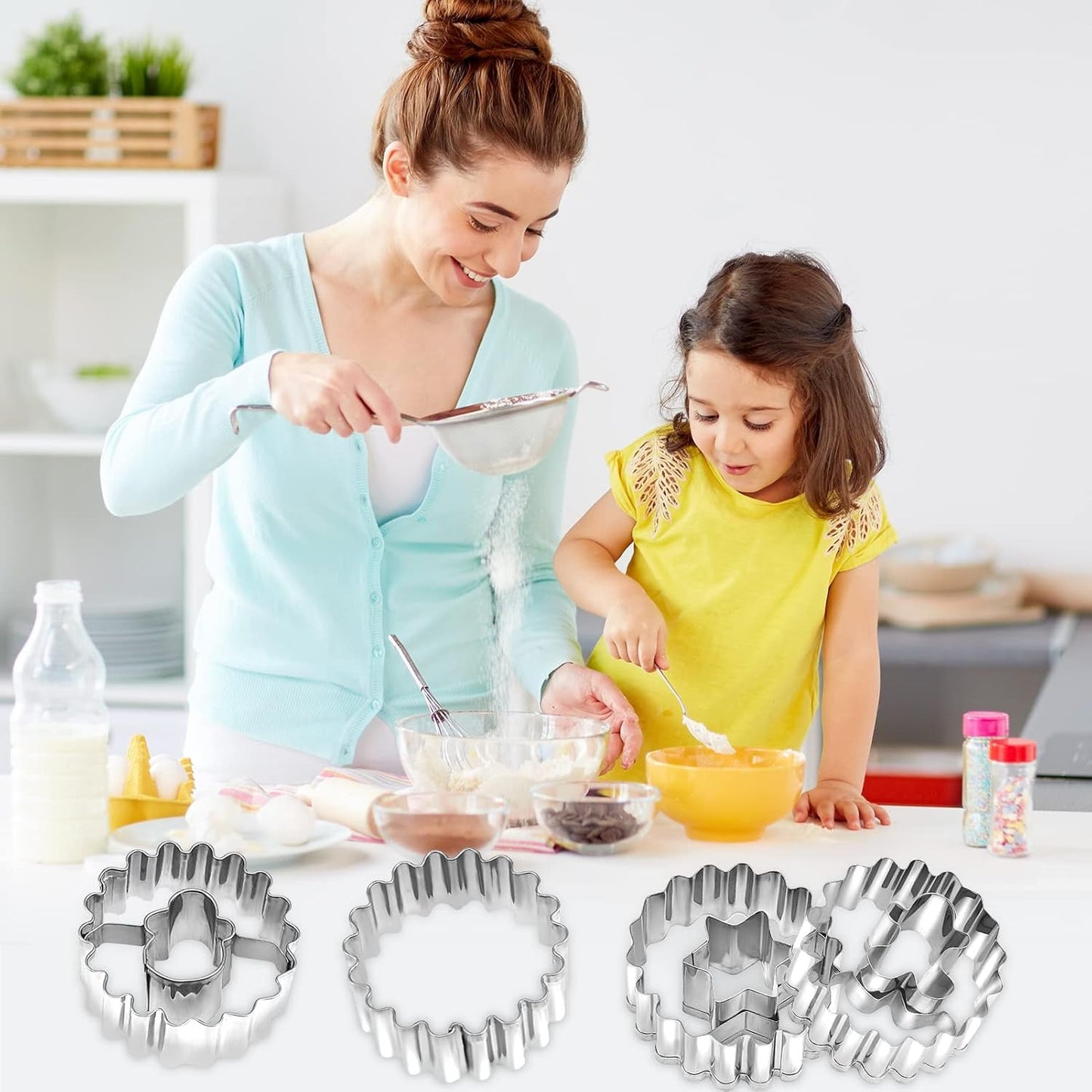 9 Pcs Mini Linzer Cookie Cutters Set, Stainless Steel - Christmas Tree, Gingerbr