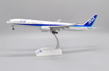 37CM 1:200 JC Wings ANA Boeing 777-300ER Passenger Airplane Diecast Model