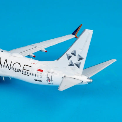 1:400 JC Wings Singapore Airlines B737 MAX 8 Airplane Diecast Aircraft Model