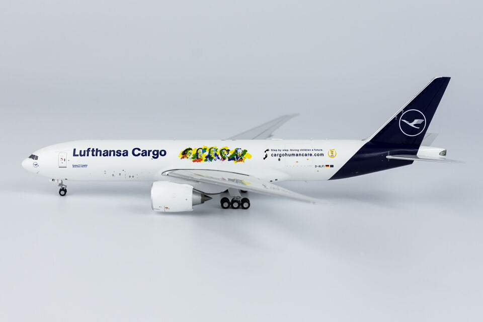 1:400 NG Model Lufthansa Cargo BOEING 777F Airplane Plane Diecast Aircraft Model