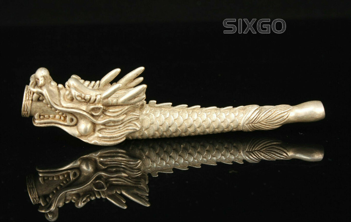 China Collectible Hand-carved Dragon Head Retro Tibetan Silver Pipe