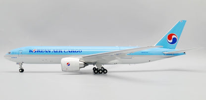 1:200 JC Wings Korean Air Cargo B777F Passenger Airplane Diecast Aircraft Model