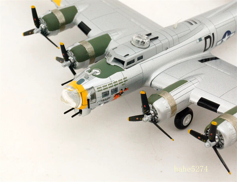 1/200 Scale USAAF Boeing B17G Alloy Fighter Aircraft Model Airplane Toy Collect