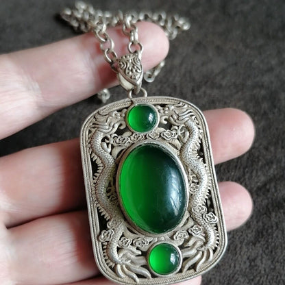 Asian tibet silver copper doule dragon green jade Statue pendant and necklace