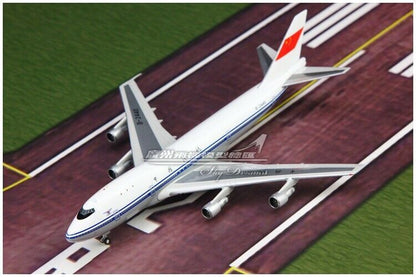 1:400 Phoenix CAAC BOEING 747-200 Passenger Airplane Diecast Aircraft Model