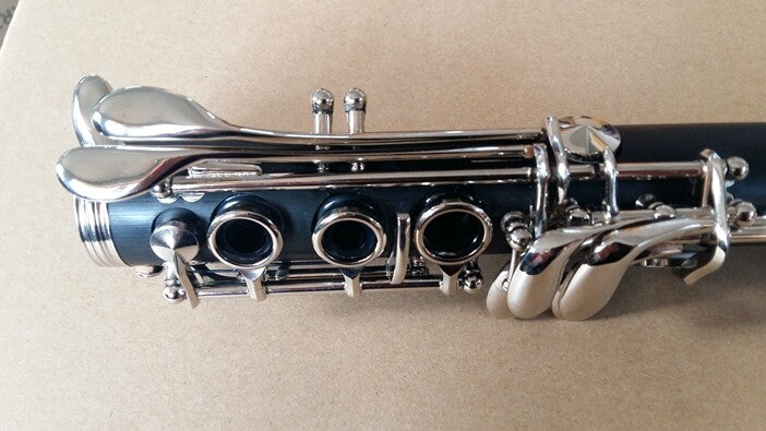 17 Key Professional Clarinet Ebony Wood Body Silver Plated Key C-flat