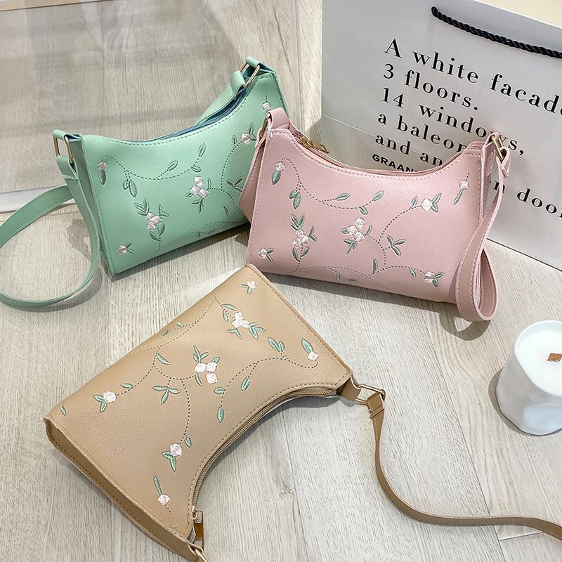 Bag Embroidery Flower Underarm Bag Retro Handbags Small Shoulder Purse Zipper