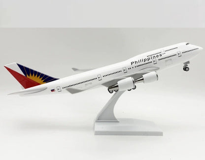 30CM Philippines BOEING 747-400 Airplane Landing Gear Resin Aircraft Model