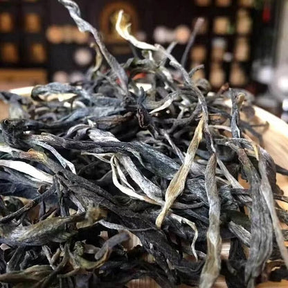250g YunNan Spring JingMai ancient puerh trees tea Raw pu-erh Uncooked puerh tea