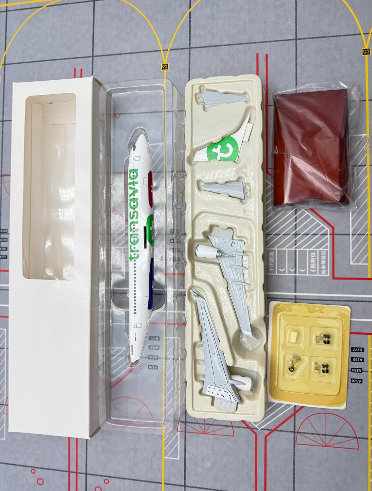 1:200 Hogan Transavia Boeing 737-800 Passenger Aircraft ABS Plastic Plane Model