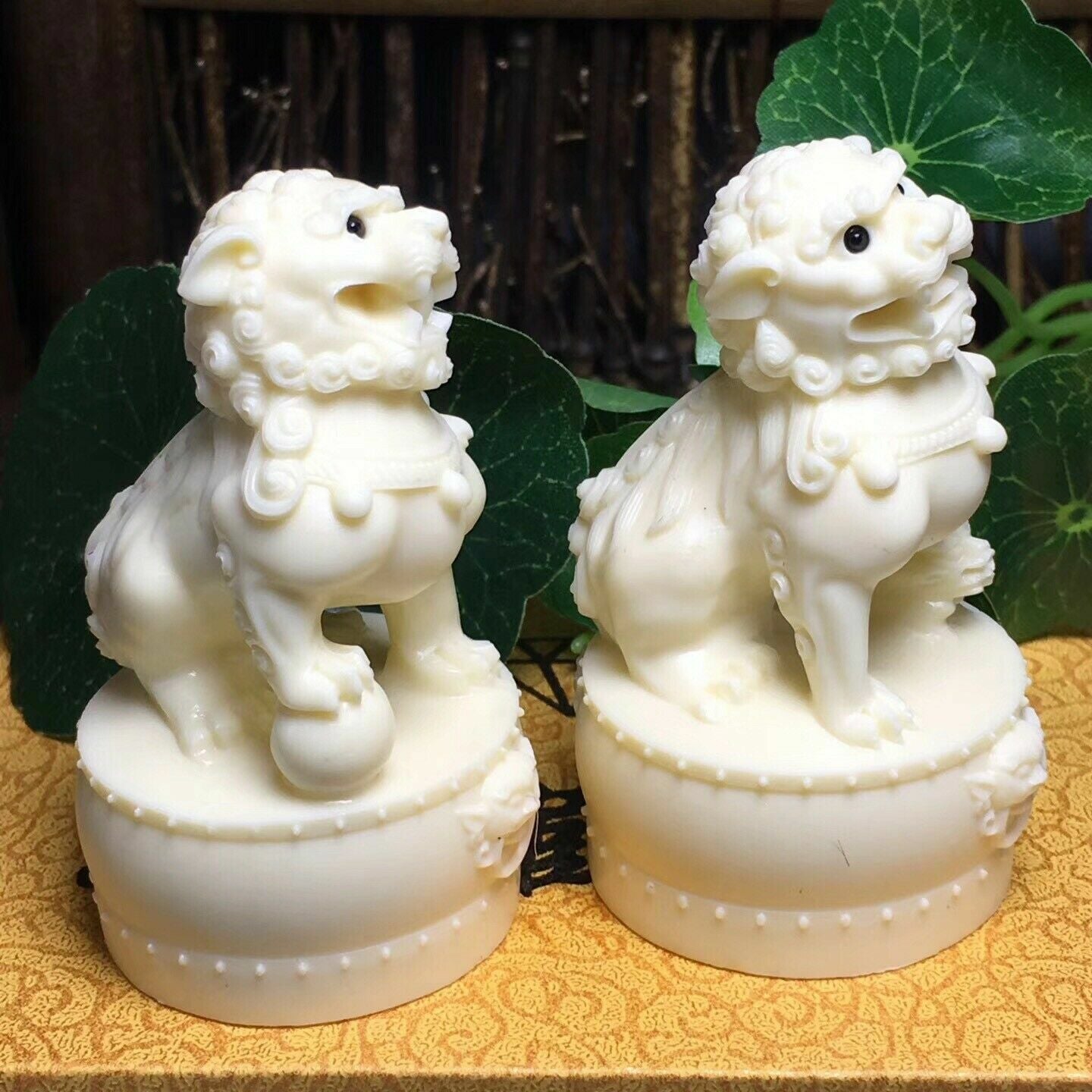 Pair Tagua Nut Chinese Guardian Lions Statue Evil Guard Door Fu Foo Dog Collect