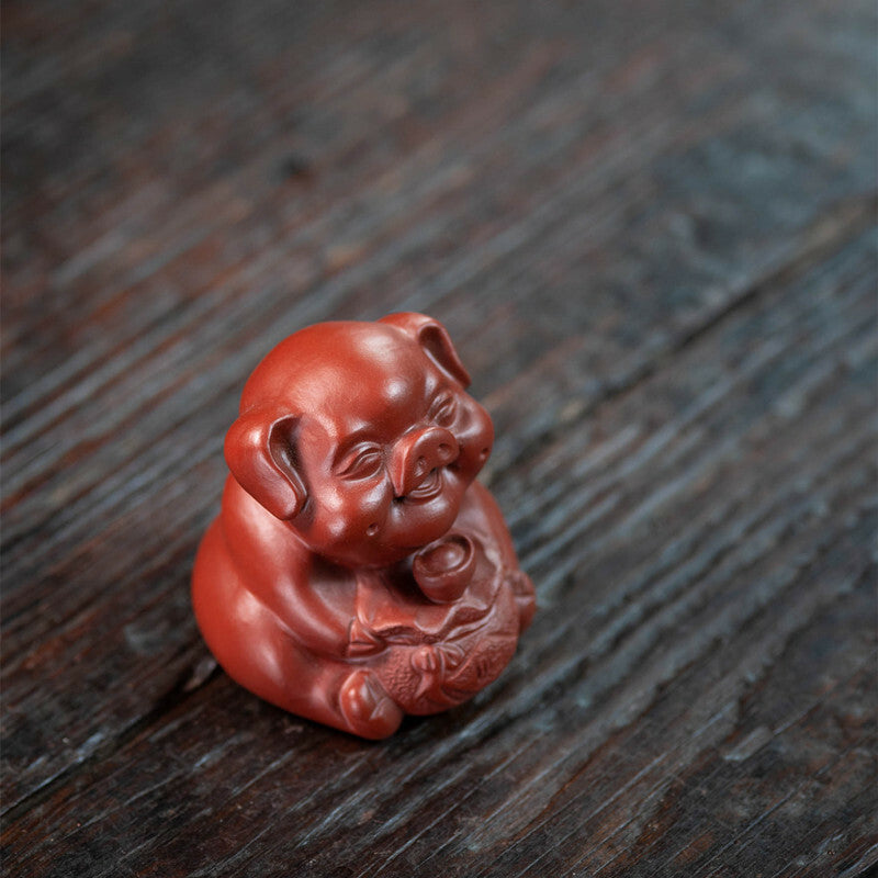 China Yixing Zisha PotteryPorcelain Animal Yuanbao Pig Wealth Auspicious Tea Pet