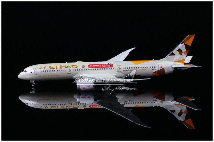1:400 JC Wings ETIHAD AIRWAYS B787-9 Passenger Airplane Flap Down Diecast Model
