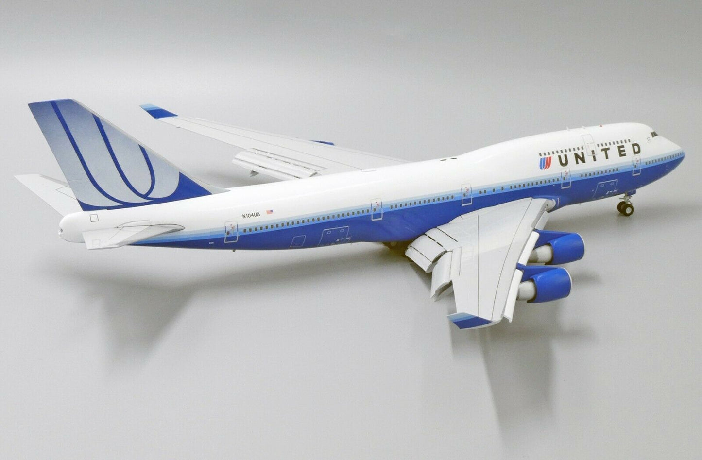 1:200 JC Wings United Airlines BOEING B747-400 Flap Down Airplane Diecast Model