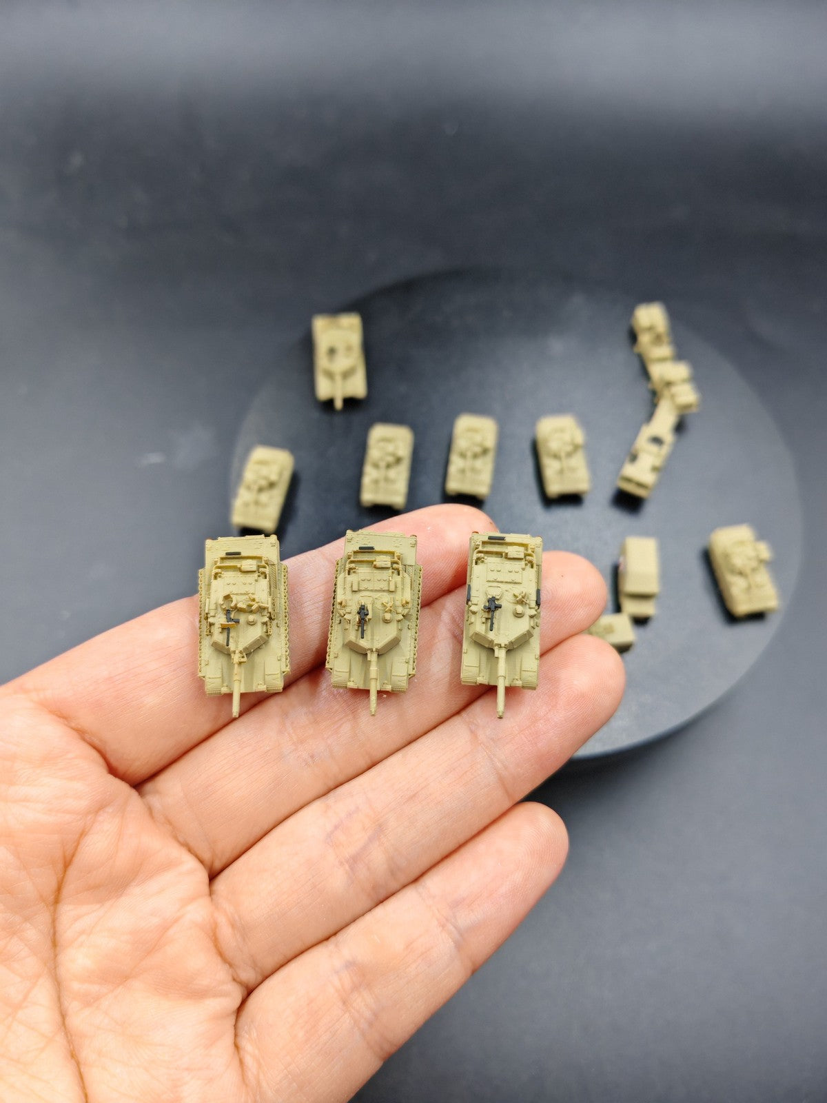 3D Printed 1/350/400 Us Armored Forces Tank Desert color Finished Model 14/pcs
