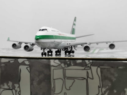 1:400 JC Wings CATHY PACIFIC BOEING B747-400 Passenger Airplane Diecast Model