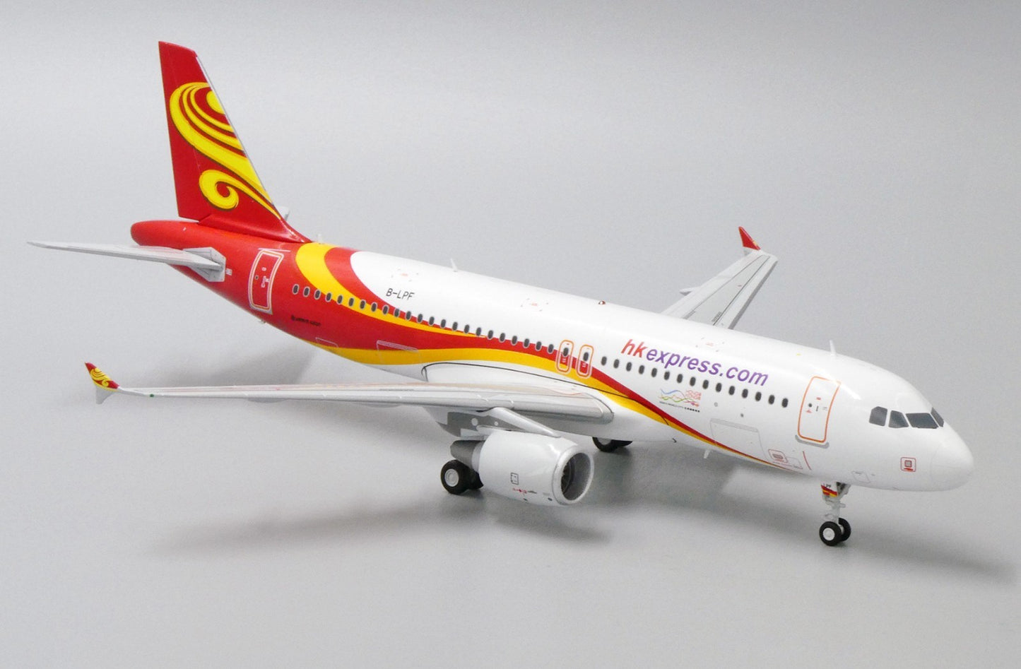 1:200 JC Wings Hong Kong Express Airbus A320 B-LPF Diecast Aircraft Model