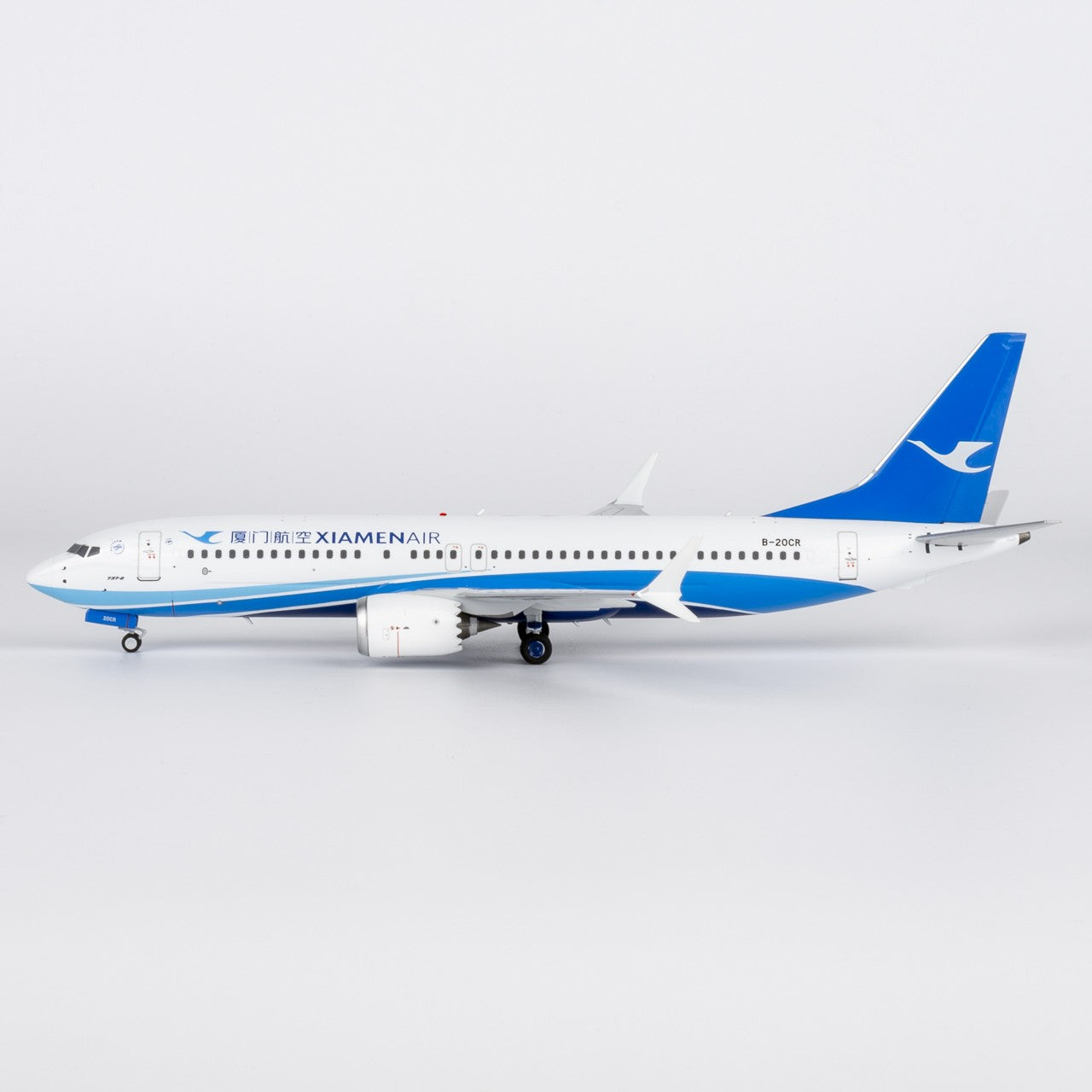 1:200 XiamenAir CCP XiamenAir B737 MAX 8 Passenger Airplane Diecast Plane Model
