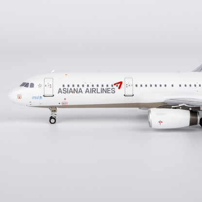1:400 NGmodels Asiana Airbus A321 HL8038 Passenger Airplane Diecast Plane Model