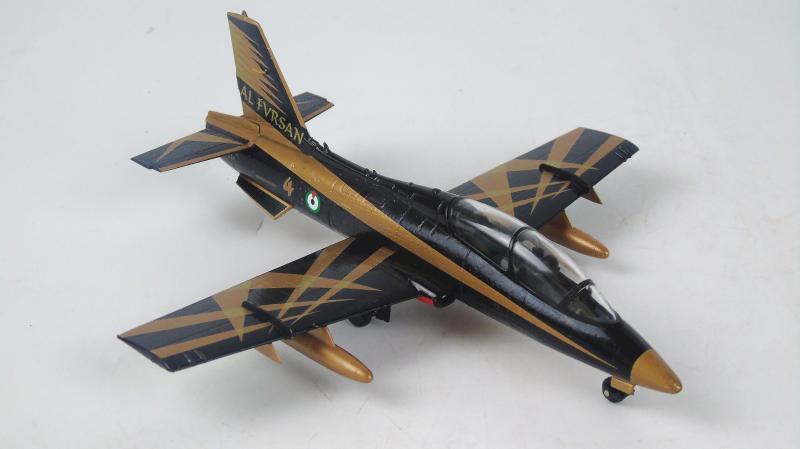AF1 Italy MB339 Trainer 1/72 diecast plane model aircraft