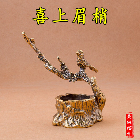 Solid Brass Eyebrow Top Desktop Decoration with Copper Carving Decoration