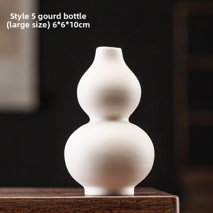 Chinese Vase Gourd White Ceramic Tea Pet 10.2cm Desktop Decoration Tea Ceremony