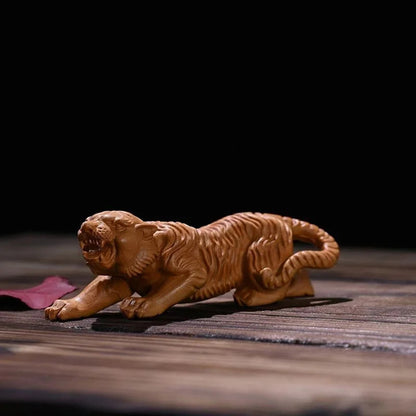 Wood Carving Tiger Sculpture Figurines Chinese Characteristic Office Decoration
