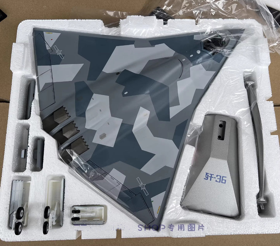 32CM 1:72 AF1 CHINA J-36 The Sixth-generation Fighter Plane Bomber Diecast Model